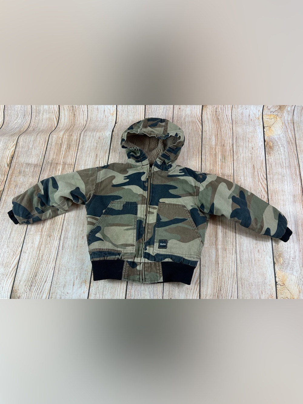Walls Kids Youth Camo Sherpa Lined Winter Coat Size XS Hooded Jacket